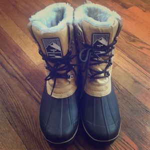 Men's Creative Recreation snow boots.